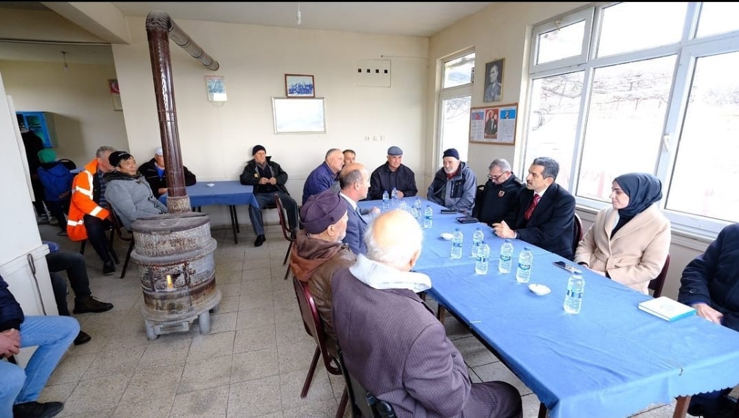 Valimiz Sayın Birol EKİCİ ilçemiz Sütlüce, Cevizköy, Tozaklı, Çayırdere ve Hacıfaklı Köylerini Ziyaret etti.